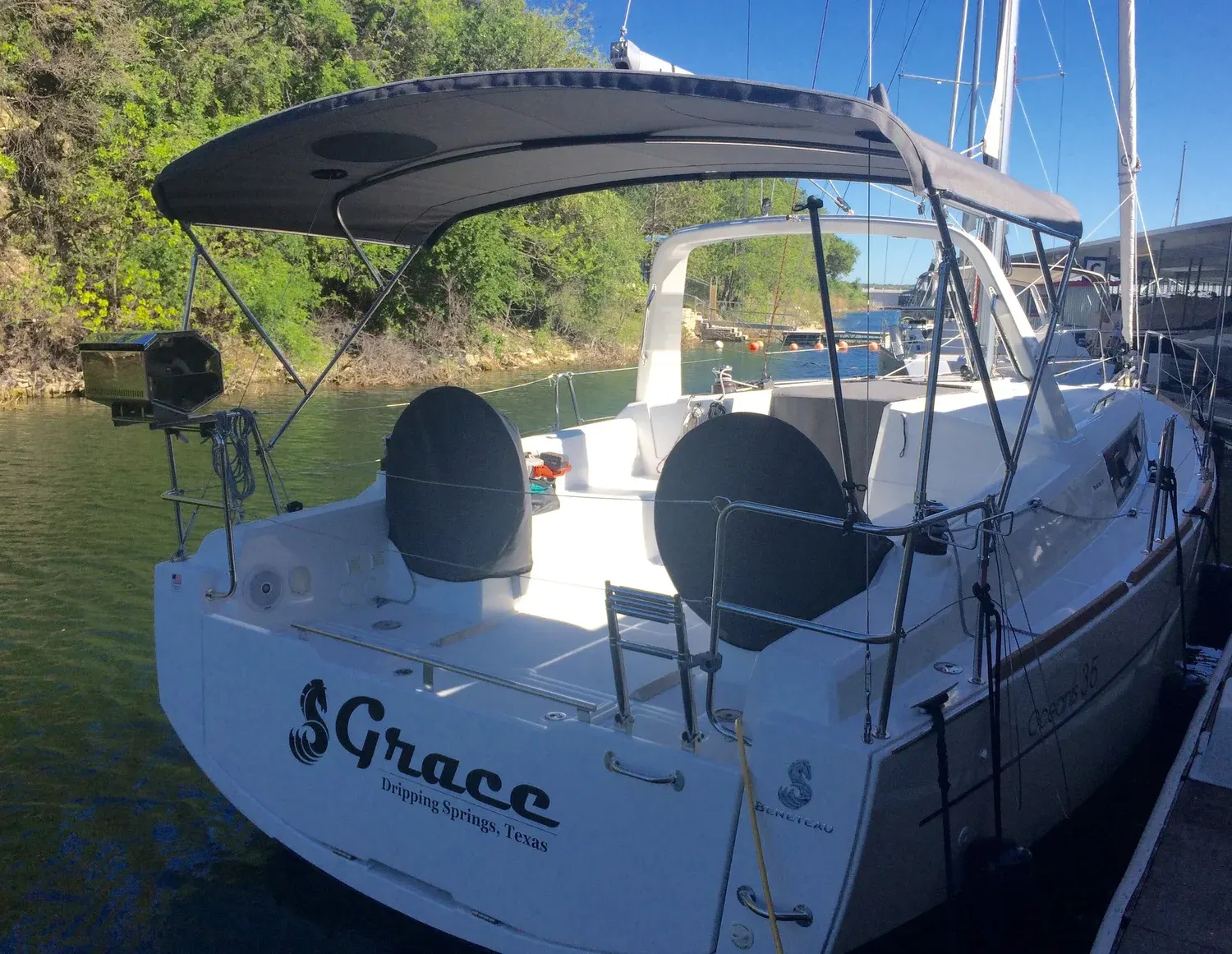 Beneteau Oceanis 35 'Grace' on Lake Travis